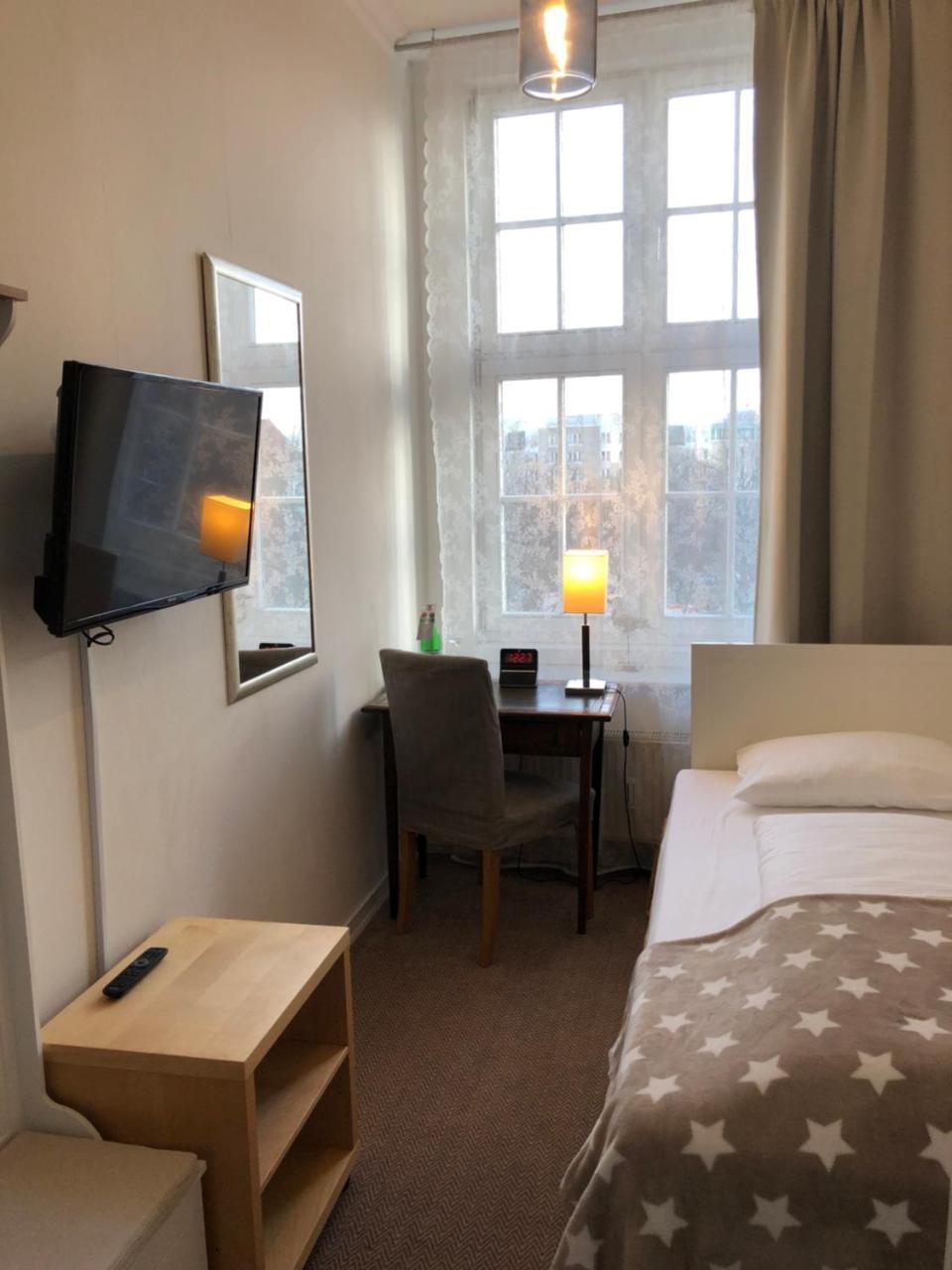 Hotel Fresena Im Dammtorpalais Hamburg Eksteriør bilde